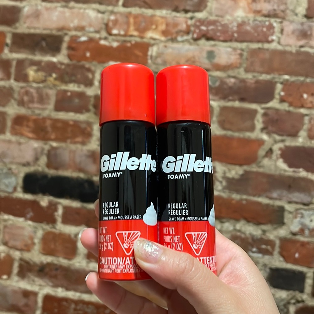 Bundle of 2 NEW Gillette regular foamy shave foam